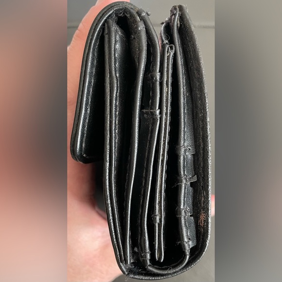 Esprit Wallet - Picture 4 of 8